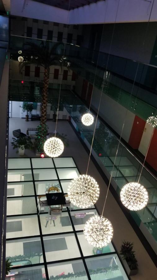 Ferienwohnung Diva Capitol Luxury Skopje Exterior foto